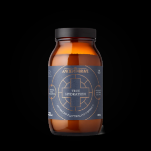 Bote de True Hydration 180 g de Ancient + Brave sobre fondo negro